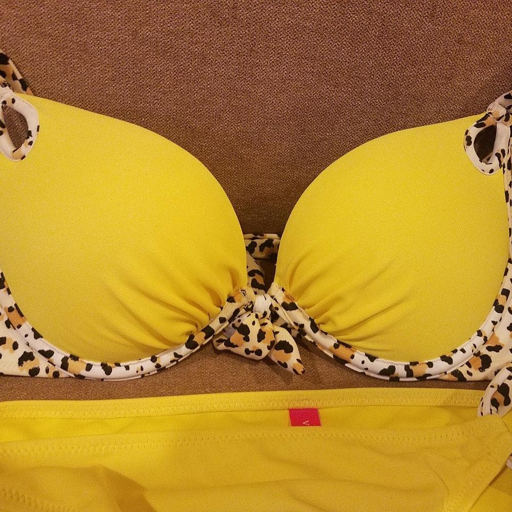 Bathing suite